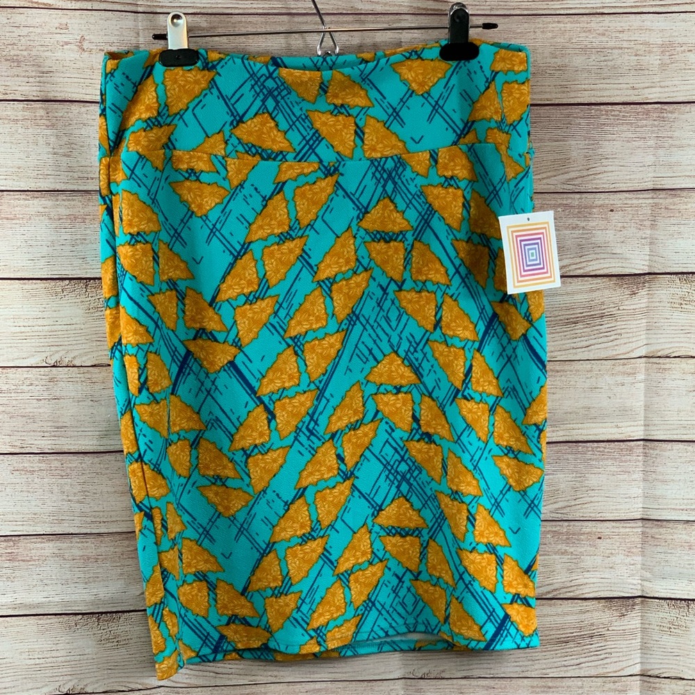 LuLaRoe Pencil Skirt Triangle Cassie Design